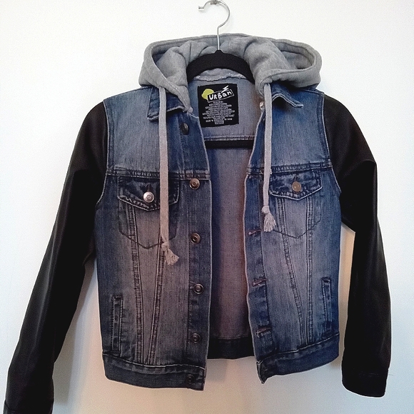 Boys Distressed Denim Jacket with Hood & Faux Leather Sleeves Sz 10 - Picture 1 of 14